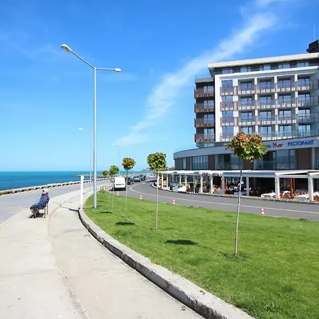 아파트 Paradiso 308-309 Private 네세부르