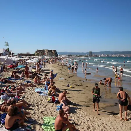 아파트 Paradiso 308-309 Private 네세부르